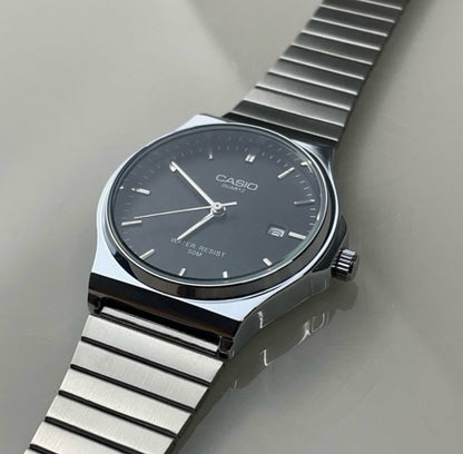 Casio Quartz MQ Valerion